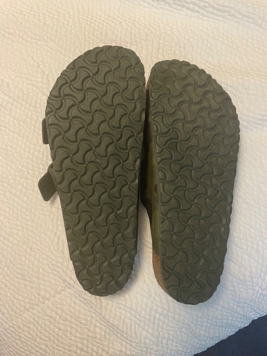 Birkenstock  men’s camouflage sandals size 10/12 main image 2